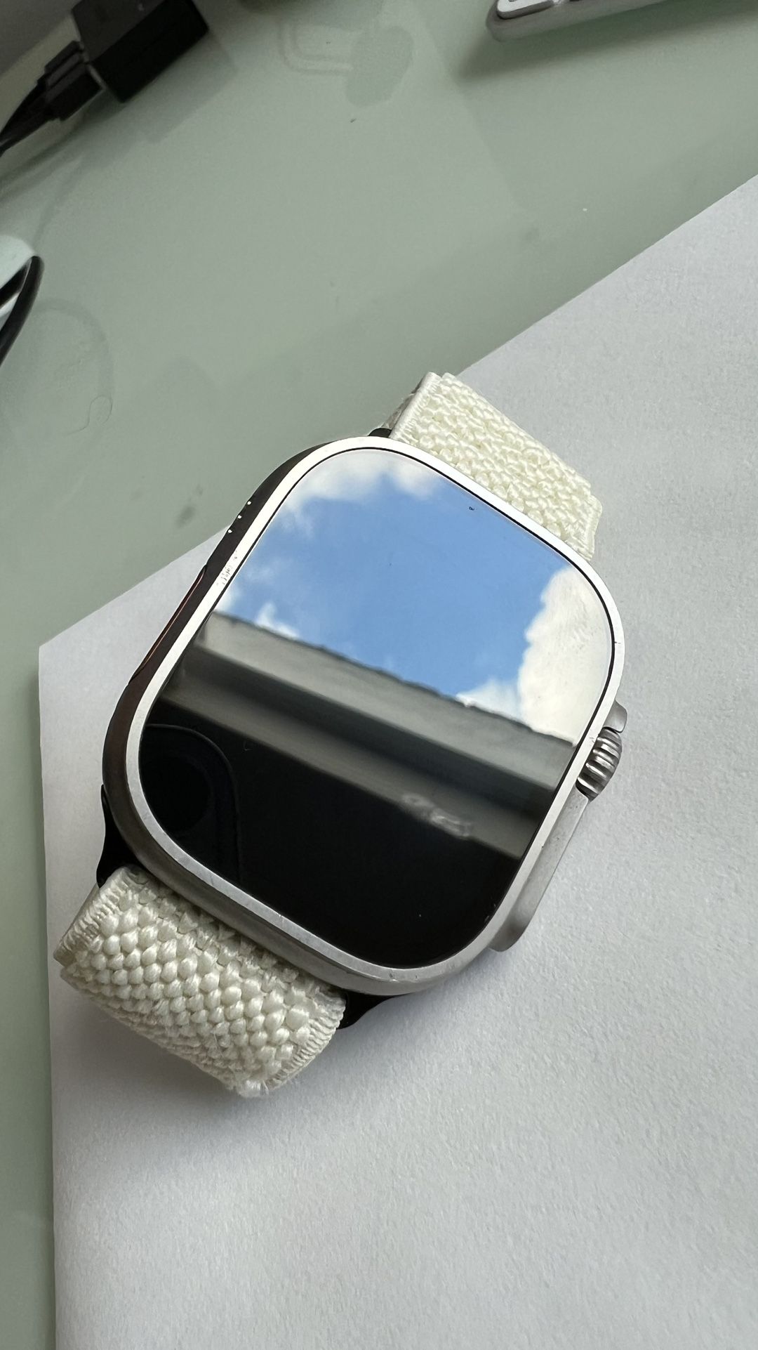 Apple Watch Ultra 2 49mm Titanium Case - MRET3LL/A