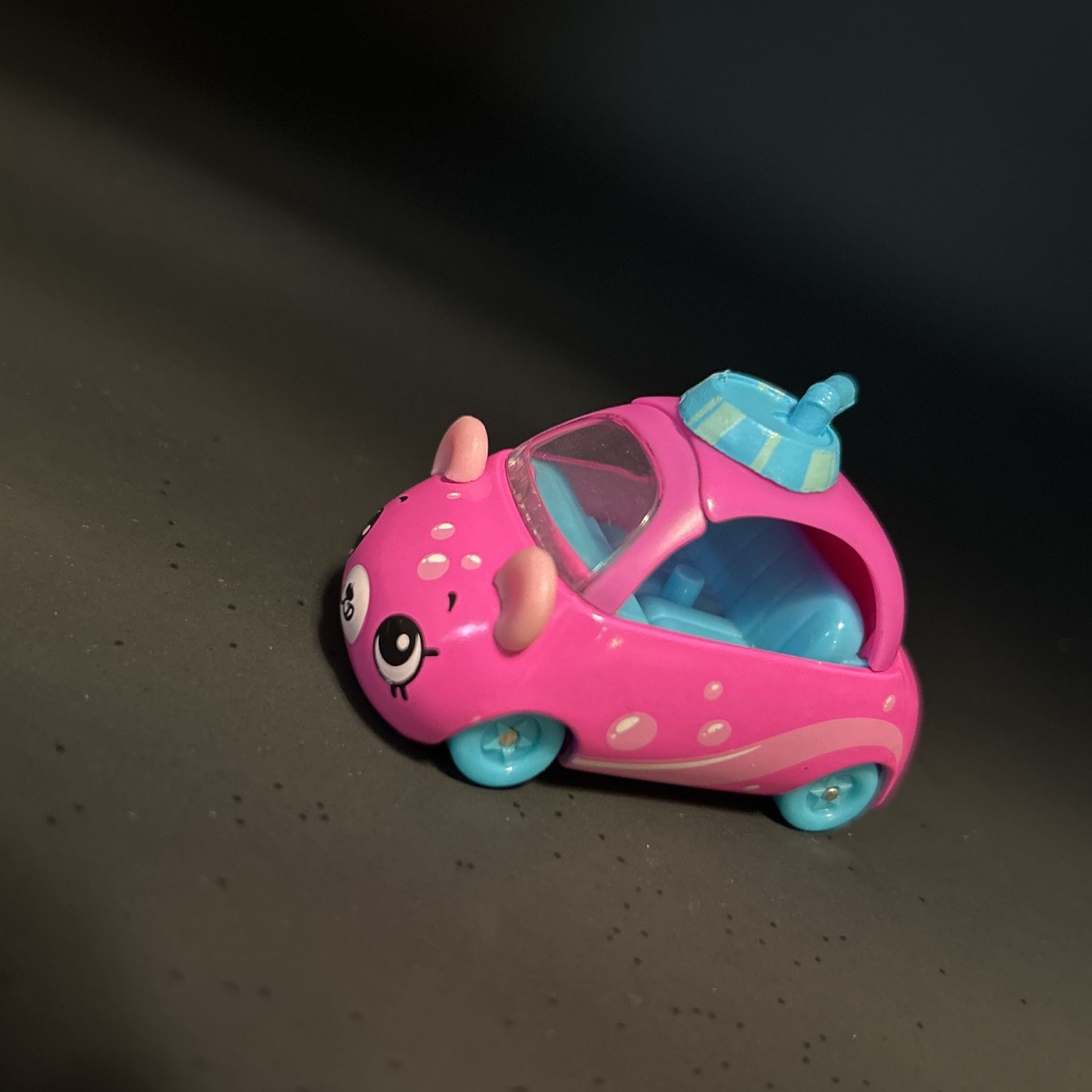 Real Shopkins Cutie Car Toy