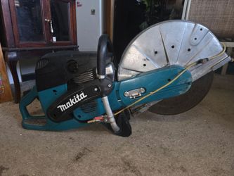 MAKITA CONCRETE SAW