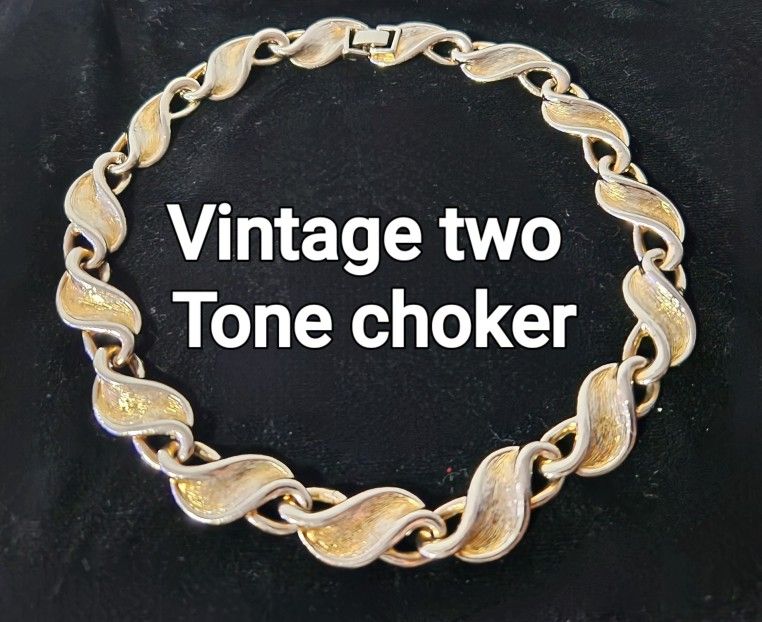 Vintage Two Toned Choker