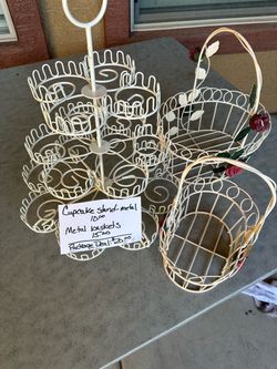 Cupcake holder and baskets