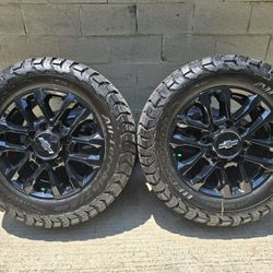 Chevy Silverado 2500HD Trail Boss Wheels