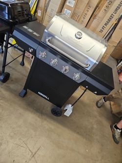 Nexgrill
4-Burner Propane Gas Grill in Black with Stainless Steel Main Lid