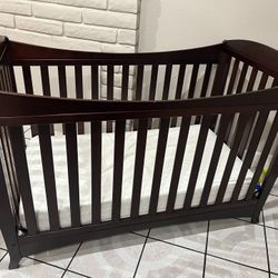 Baby Crib 