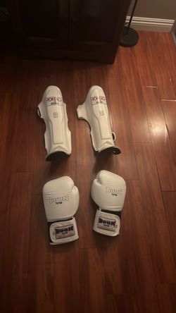 Boon Boxing Gloves & Yokkao Shin Guards Set