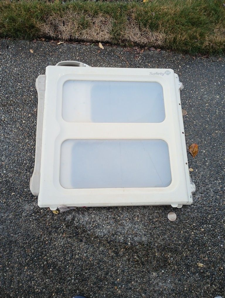 Baby Gates 2 For Free