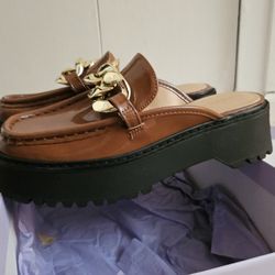 Slip-On Oxford Shoes