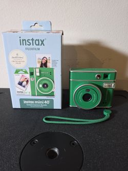 Fujifilm Instax Mini 40 Instant Camera - Limited Edition Green