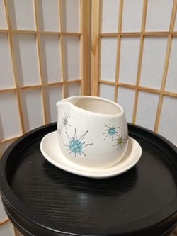 Vintage Franciscan Starburst Gravy boat