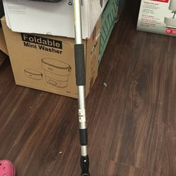 Telescope squeegee for big vehicle