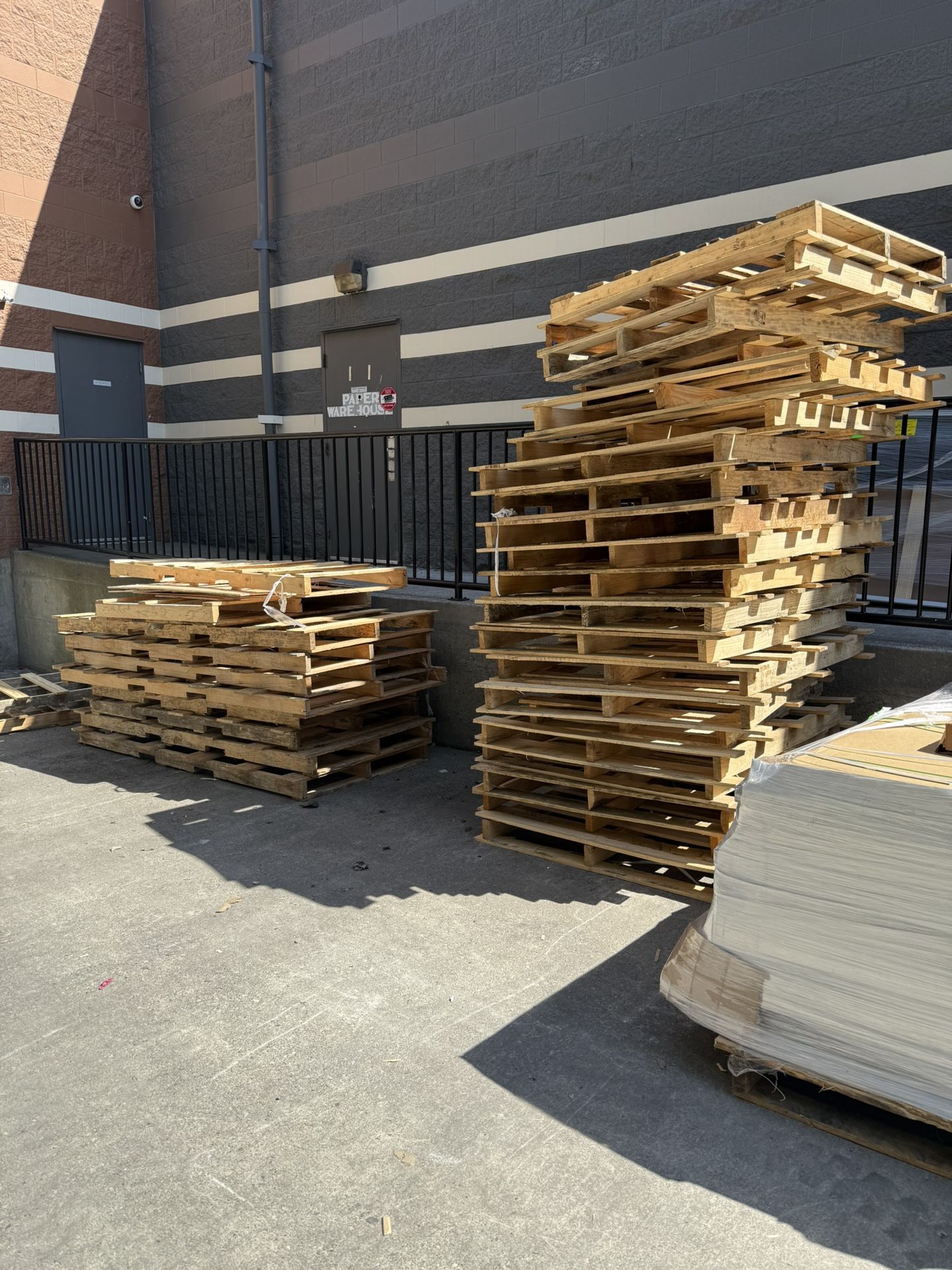 Pallets Free Burlington