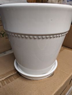 8"Ceramic Pots