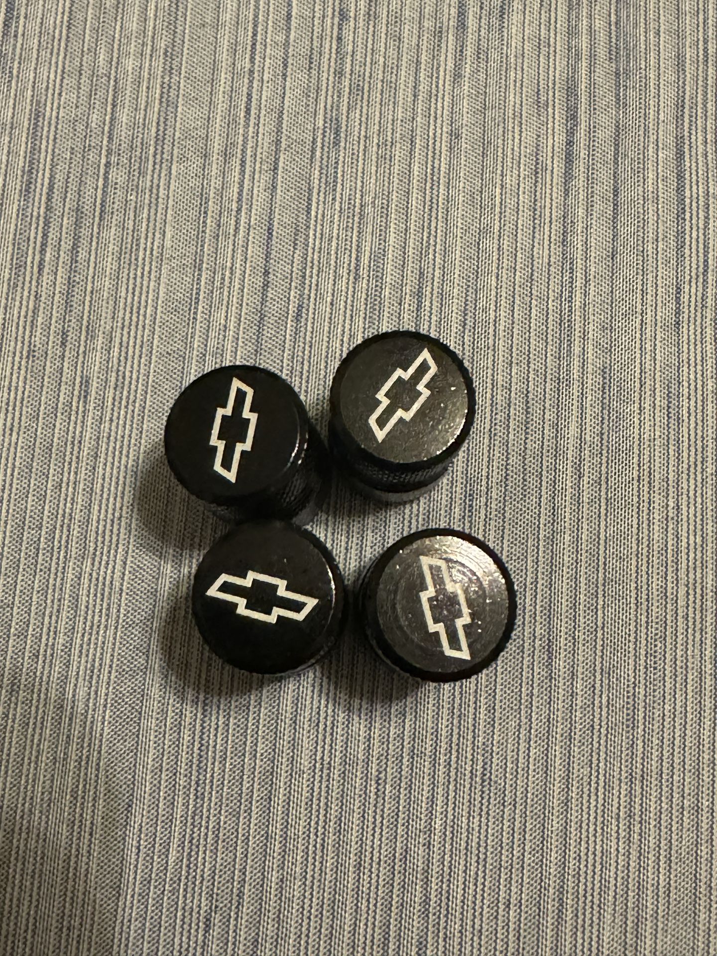 *BRAND NEW* CHEVY TIRE VALVE CAPS