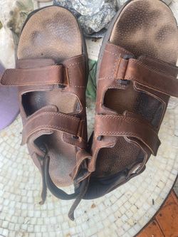 Mens sandals size 14 and 15