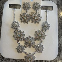 Necklace and Earrings Set 