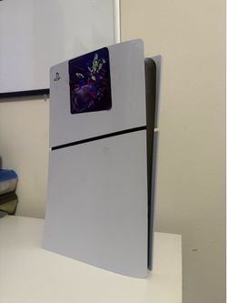 PS5 Slim Digital Edition + Controller
