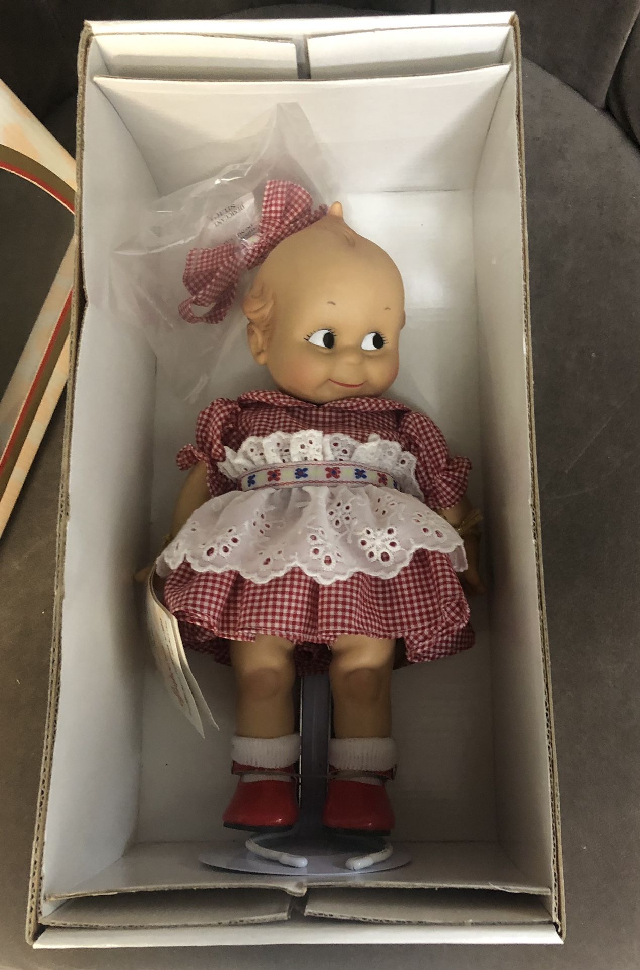 12” KEWPIE DOLL RED GINGHAM BY EFFANBEE V1032