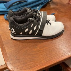 10.5 Reebok Lifting Shoes