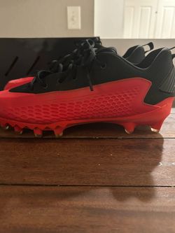 Anthony Edward 1 Low Football Cleats
