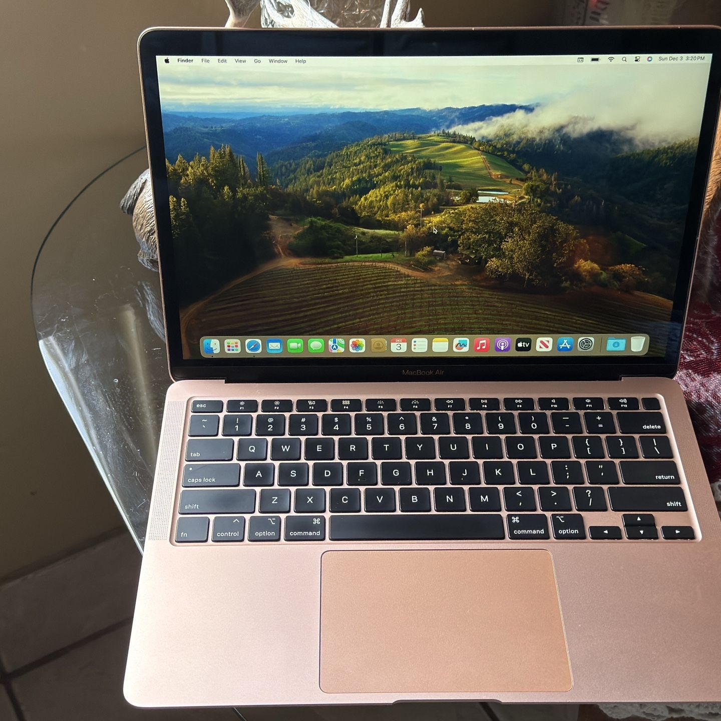 Apple MacBook Air A2179 2020 i5- 1.1GHz 8GB RAM 512GB SSD macOS