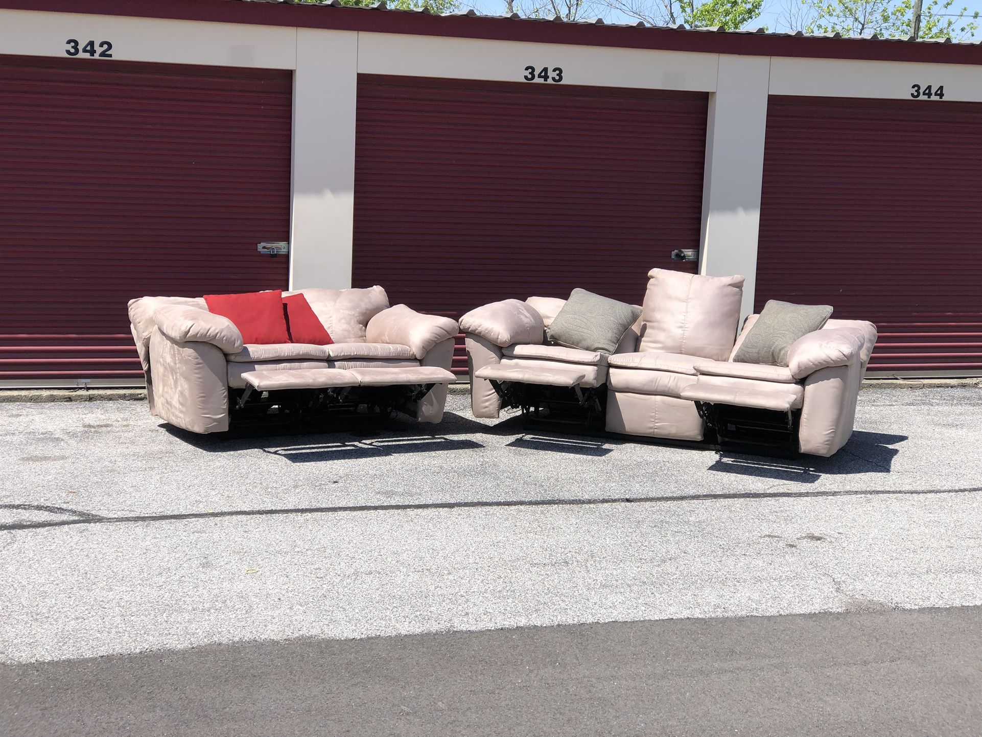 FREE delivery - Clean Recliner  Sofa Loveseat Couches Sectional