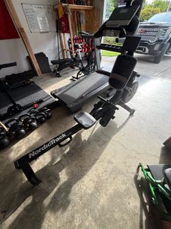 Rowing machine Nordic track