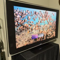 Sony TV & Table Bundled