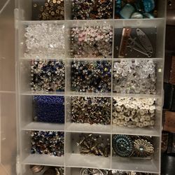 Jewelry Making - Beads and Accessories 