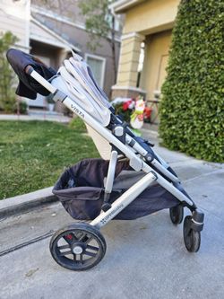 Uppababy Vista 1 Used Stroller