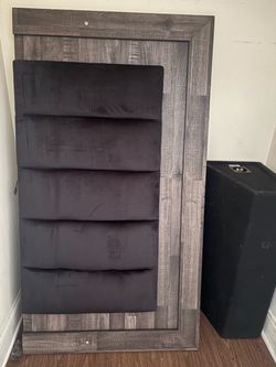 LED King Size Bed Frame .