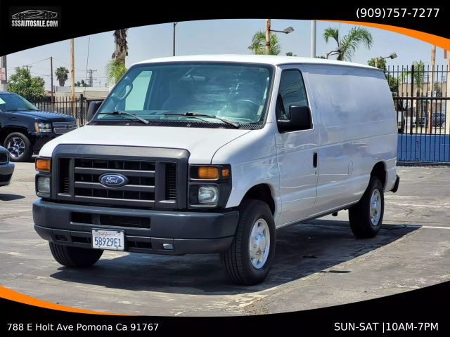 2011 Ford E350 Super Duty Cargo