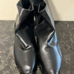 a pair of Time and Tru Women's Scrunch Fold-Over Kitten Heel Booties in black polyurethane. 