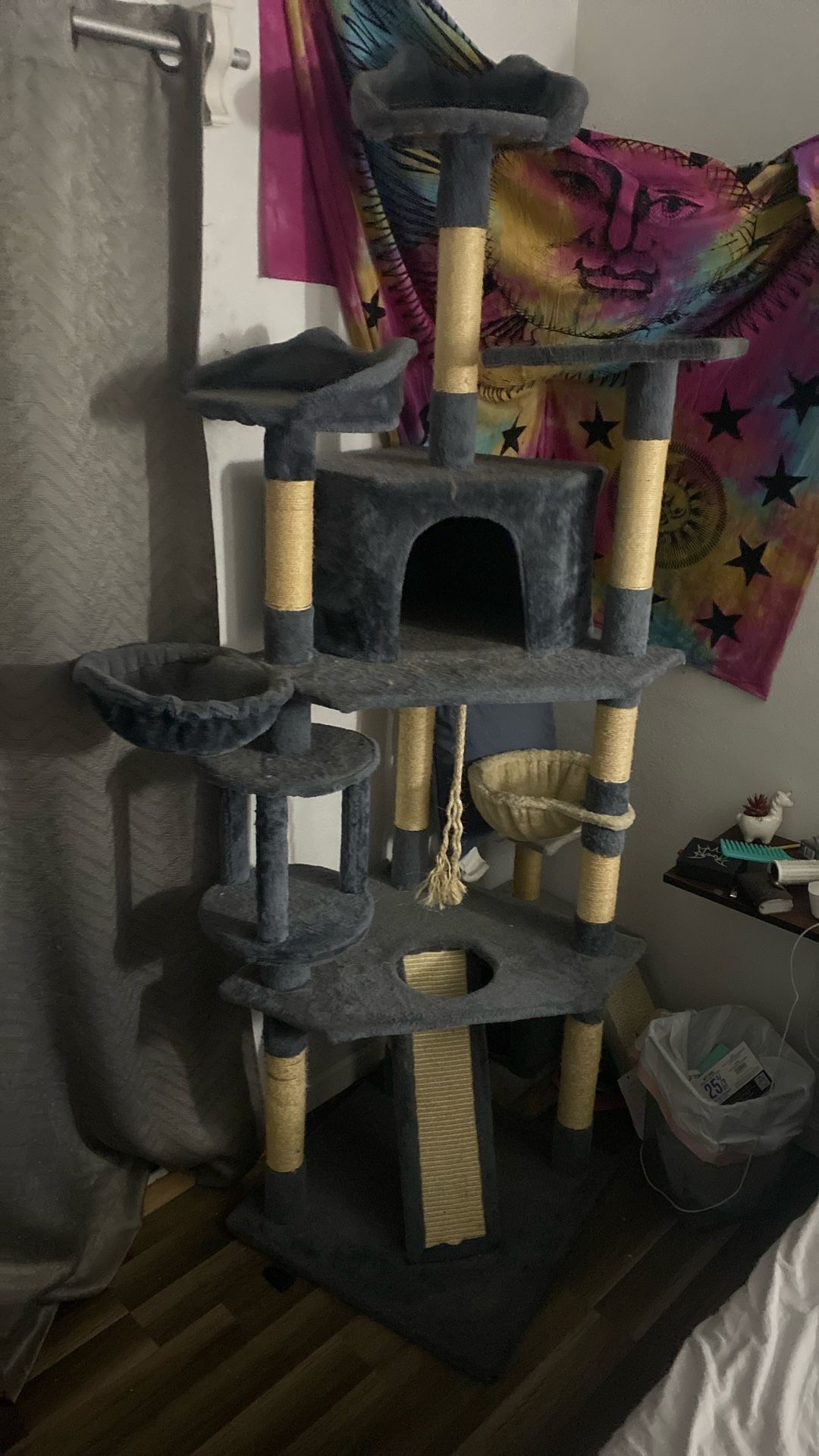 Cat House Scratching Post