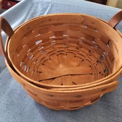 Vintage Longaberger Basket 