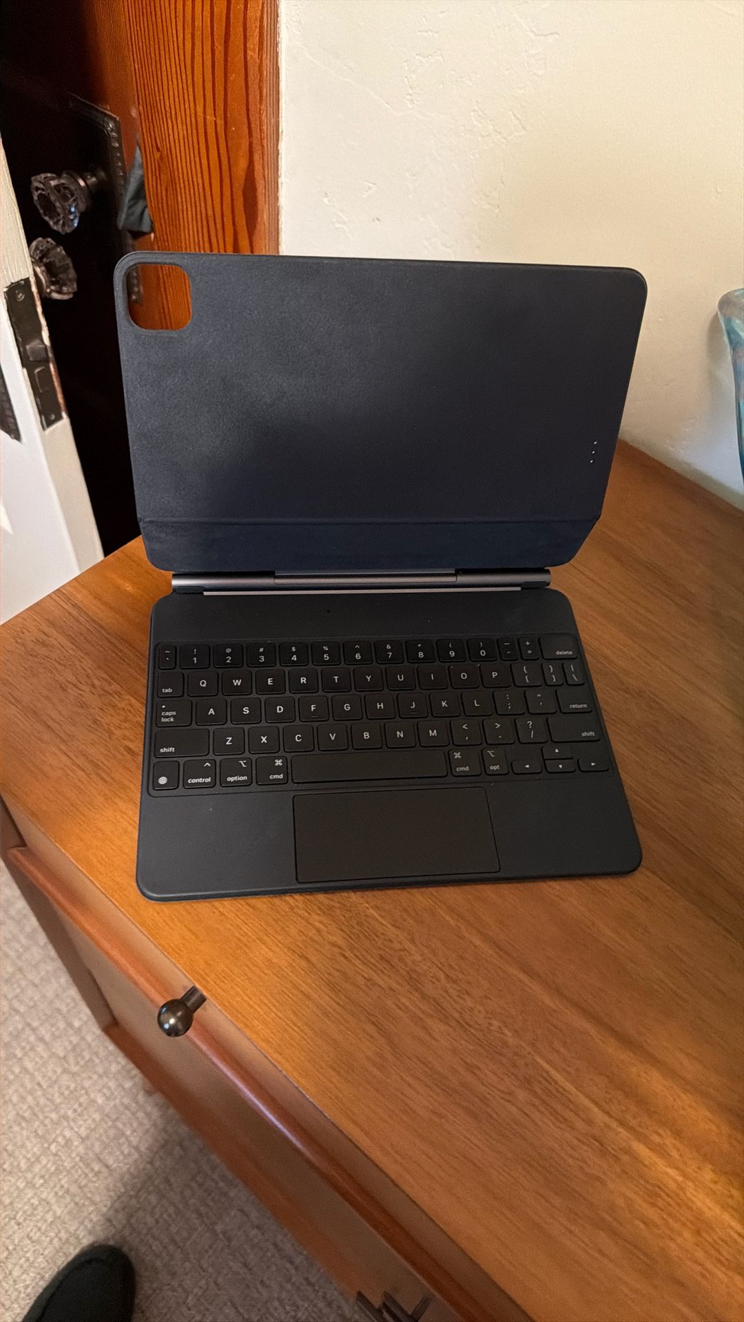 Previous-Gen Magic Keyboard for iPad Pro 