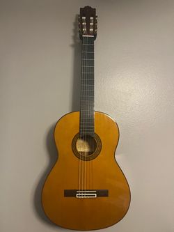 Yamaha G-235 Classical Guitar