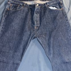 Levi’s 501 Jeans