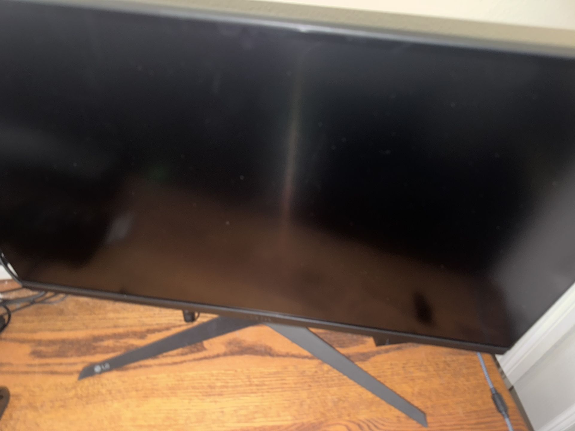 ultra gear 27GQ40W 27 inch
