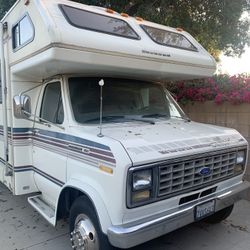 1990 Ford Winnebago