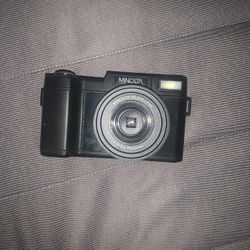 Minolta Digital Camera 
