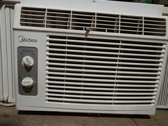 Midea AC