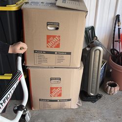 Cajas de ropa de niño y niña de 5 años a 12