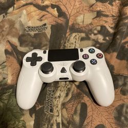 PS4 controller 