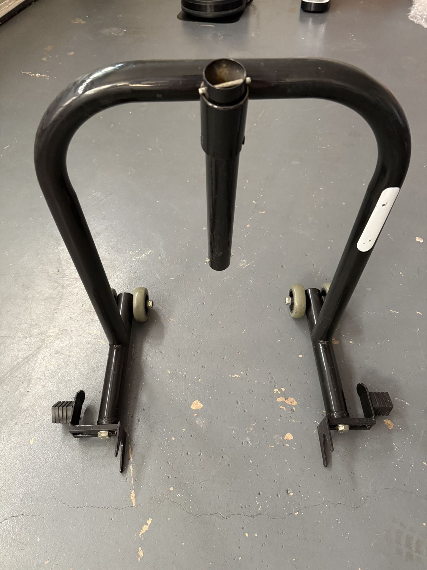 motorcycle rear wheel stand