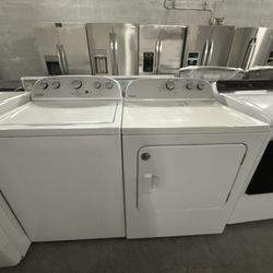 Whirlpool Washer And Dryer Set “27 ( Lavadora Y Secadora )
