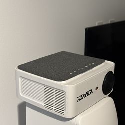 1080p Projector & Chromecast