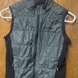 Columbia Medium Black Vest 