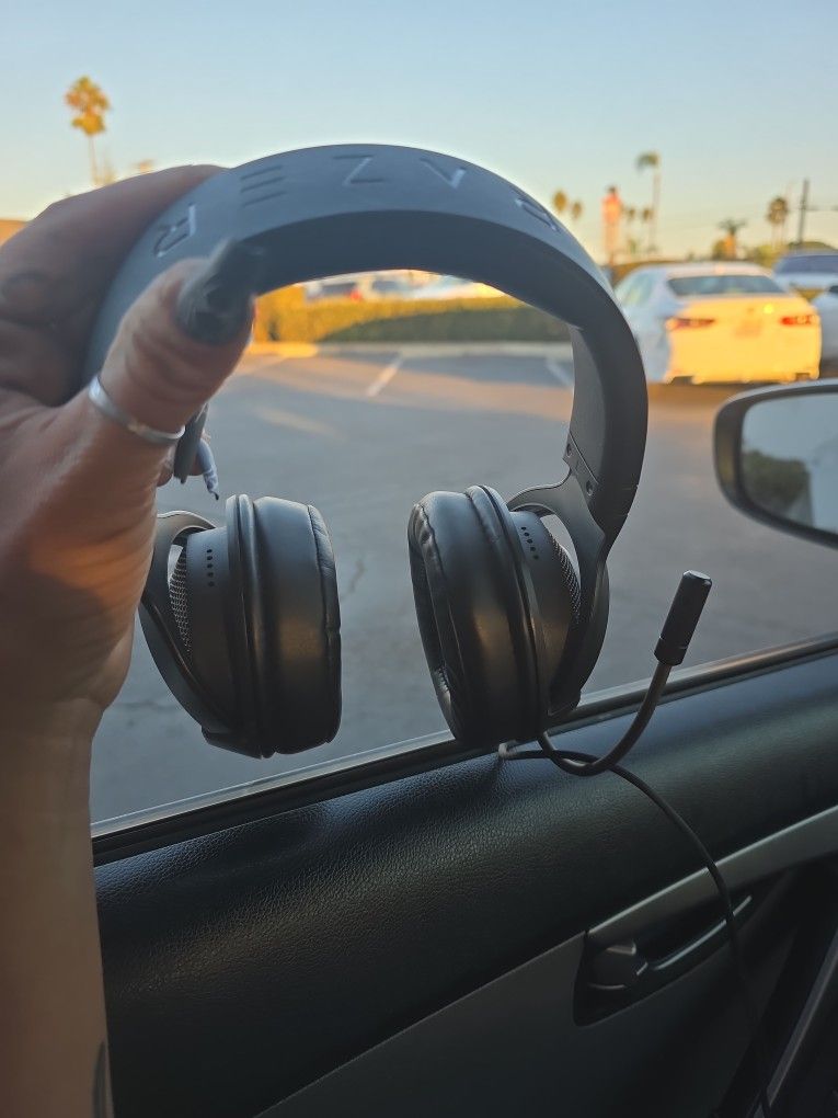 Razer Gaming Hsmeadphones