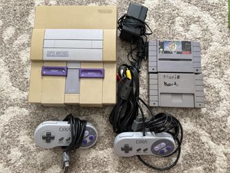 Super Nintendo Console With Super Mario World / Kart