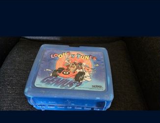 Looney Tunes Thermos Plastic Lunch Box